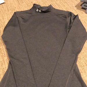 Nwot under armour cold gear top